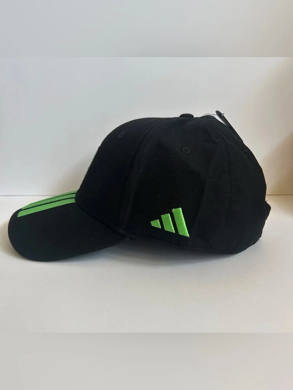 adidas Black Baseball Cap with Mint Green 3 stripes Mexico world cup logo KE7873